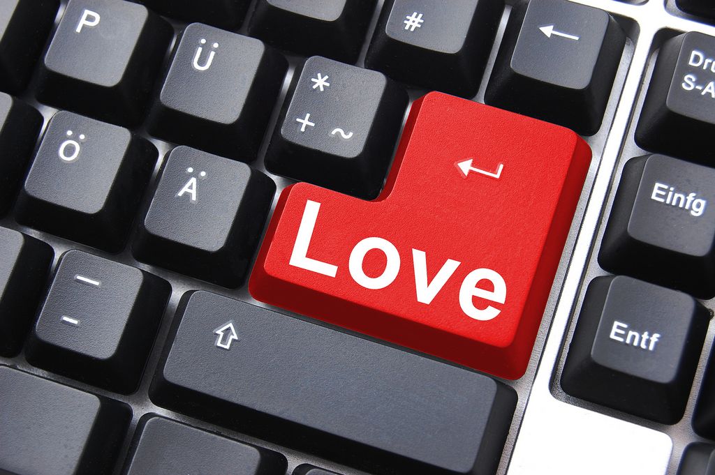 NaomiDate Internet Dating Website Evaluation 2025: Pros & Cons, Prices, Safety